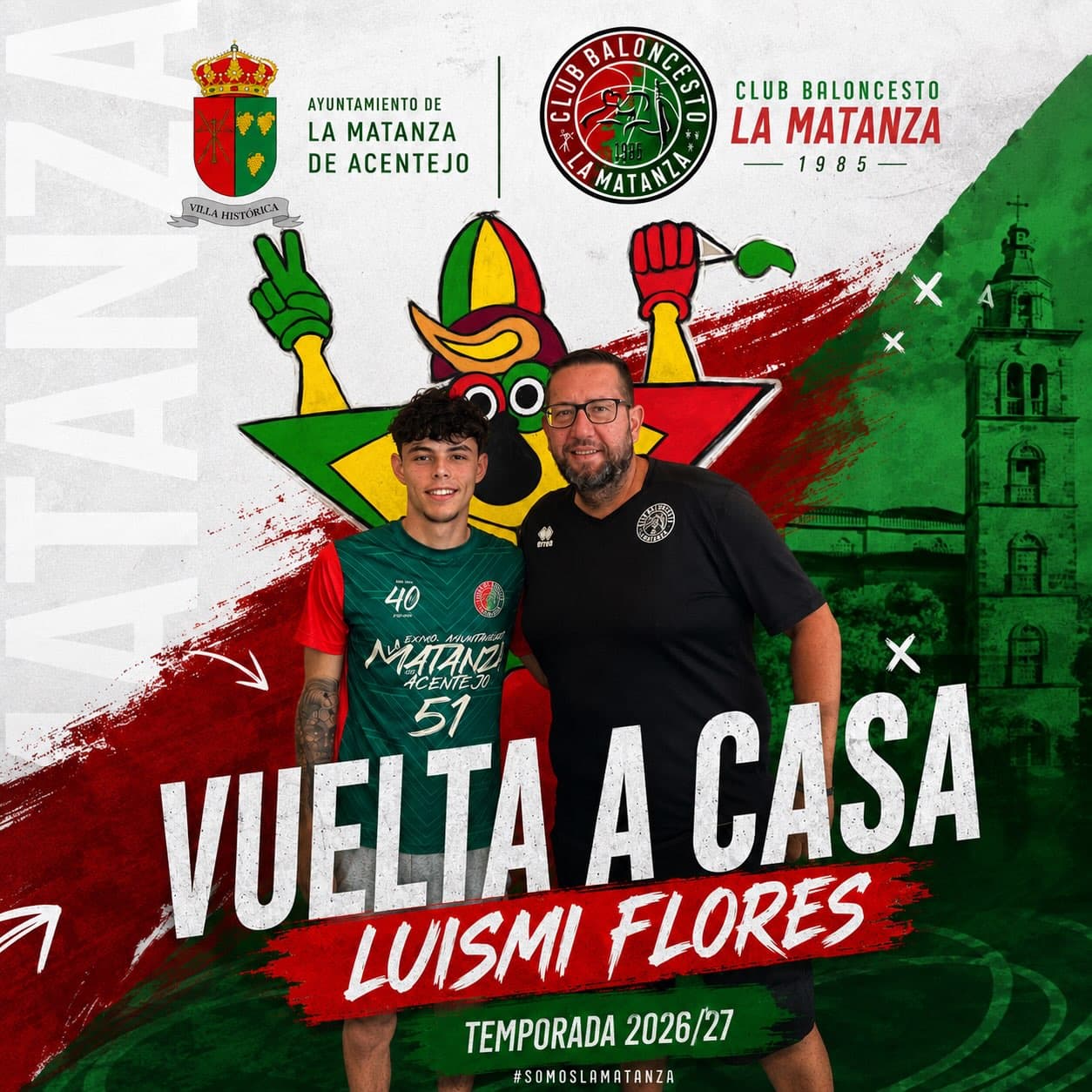 Luismi Flores posa con la camiseta del CB La Matanza junto a Alexis Armas en el cartel de su vuelta al club para la temporada 2026/27.